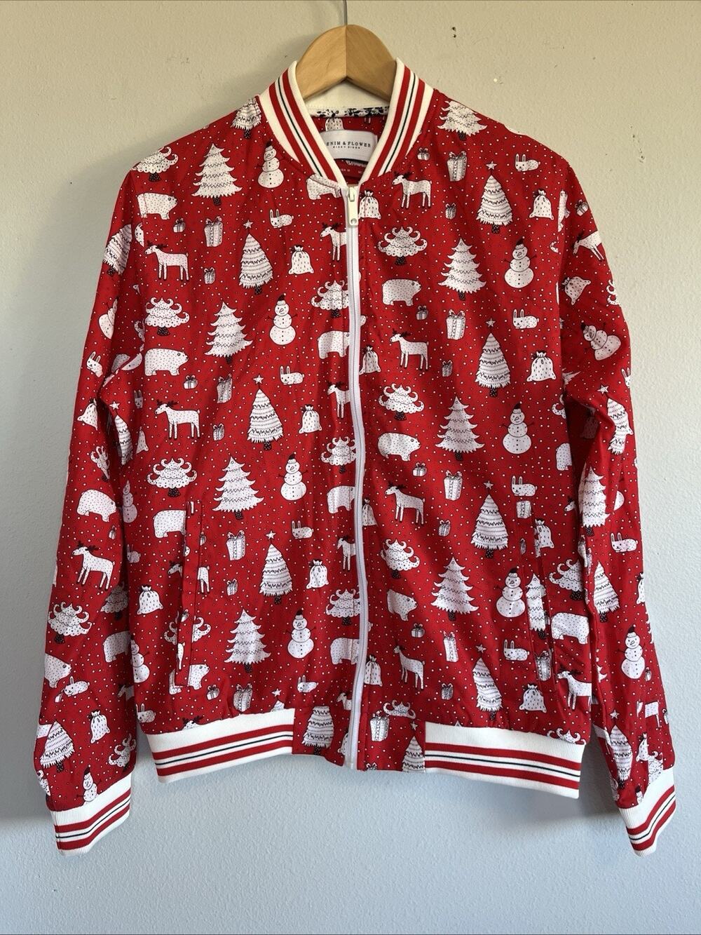 Denim & Flower Ricky Singh Mens Long Sleeve Zip Jacket Red White Snowman Trees M